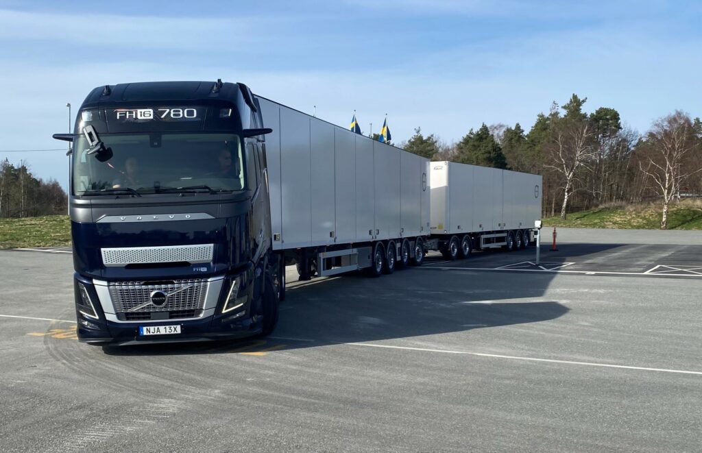 Volvo FH16 780